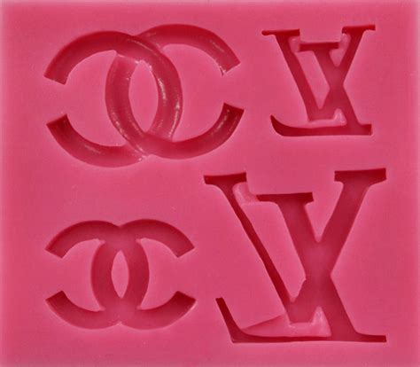 louis vuitton molds.